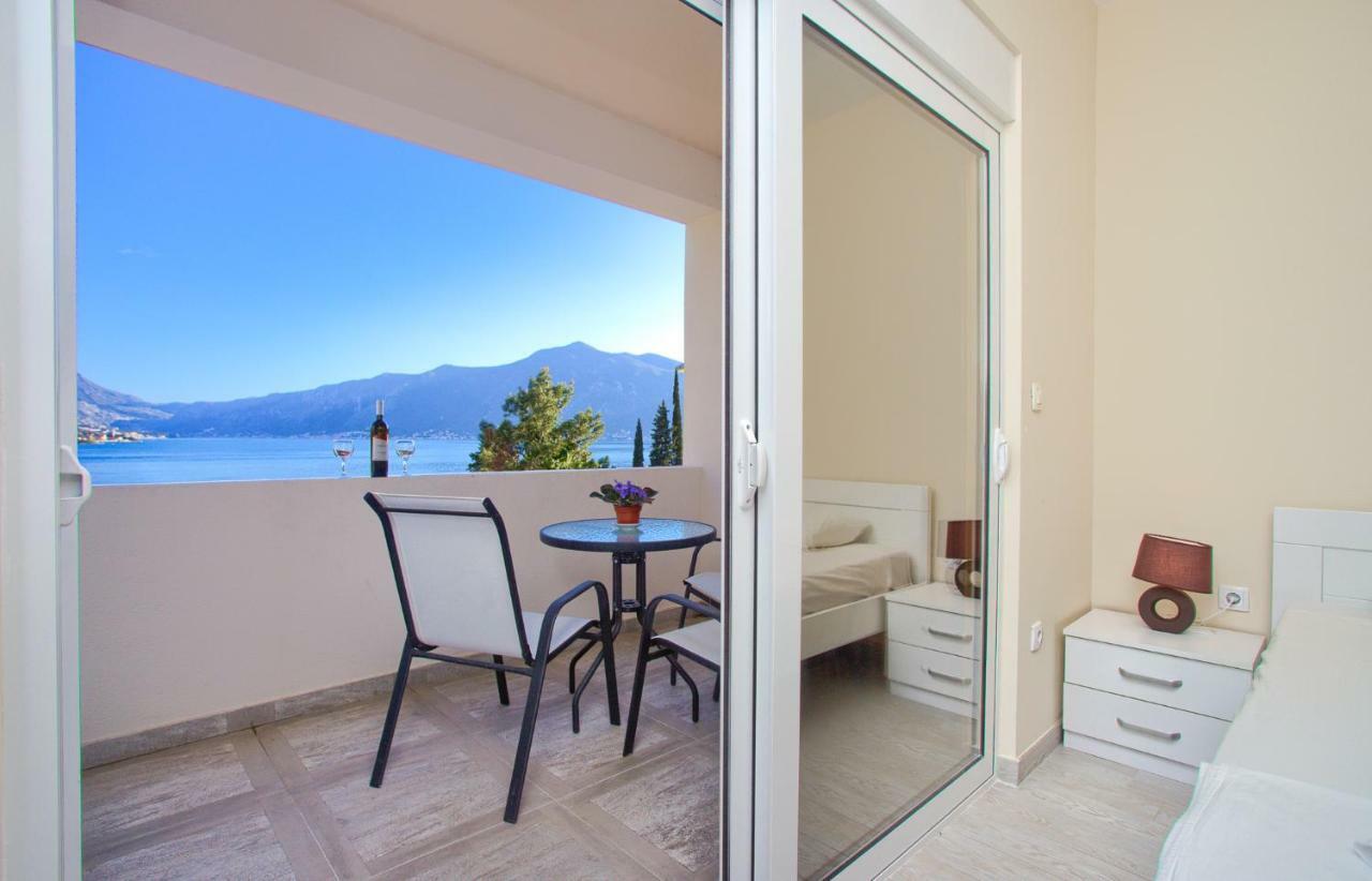 Sea Star Luxury Apartment Kotor Exterior photo